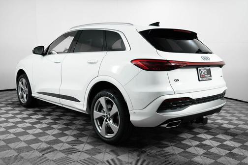 2025 Audi Q5 Premium Plus TFSI quattro S tronic
