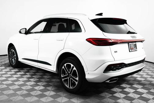 2025 Audi Q5 Premium Plus TFSI quattro S tronic