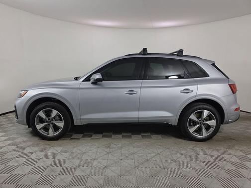 Florett Silver Metallic 2024 Audi Q5 40 Premium Plus