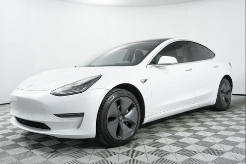 2020 Tesla Model 3 Standard Range Plus