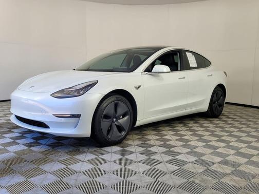 2020 Tesla Model 3 Standard Range Plus