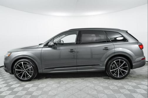 2022 Audi Q7 55 Prestige