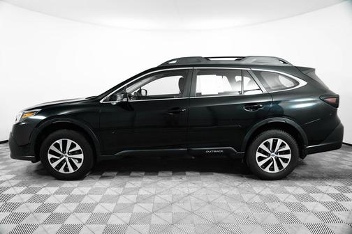 2021 Subaru Outback Base