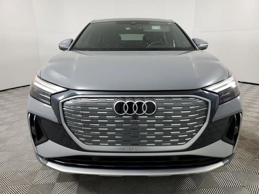 2024 Audi Q4 e-tron Sportback Premium 55 quattro