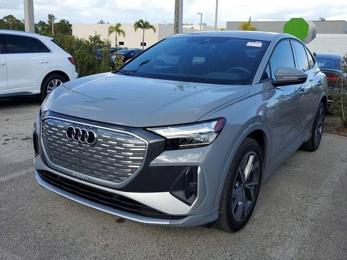 2024 Audi Q4 e-tron Sportback Premium 55 quattro