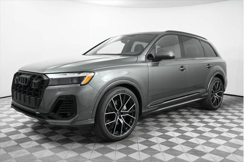 2025 Audi Q7 55 Premium Plus