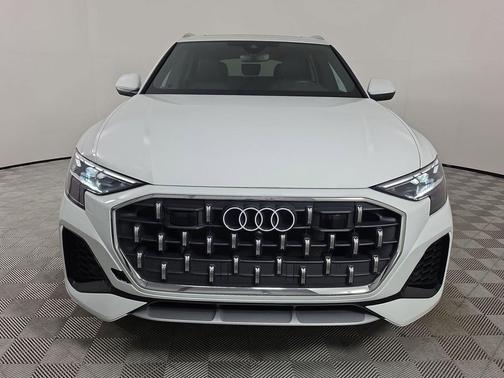 Carrara White 2024 Audi Q8 55 Premium Plus