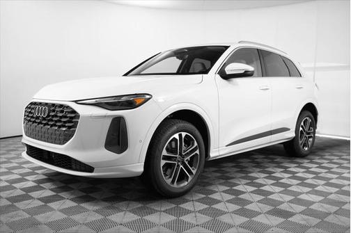 2025 Audi Q5 Premium