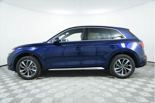 Navarra Blue Metallic 2021 Audi Q5 45 Premium Plus