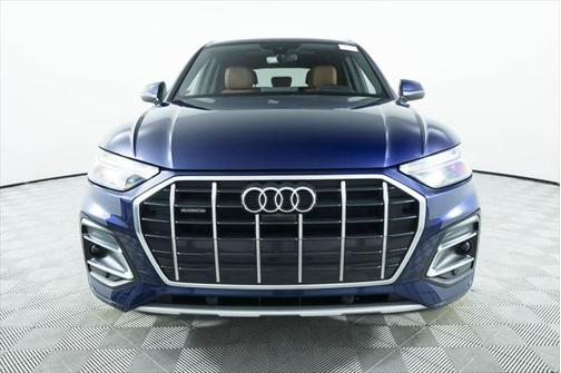 Navarra Blue Metallic 2021 Audi Q5 45 Premium Plus