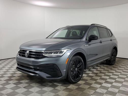2022 Volkswagen Tiguan 2.0T SE R-Line Black