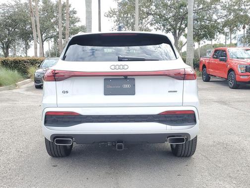 2025 Audi Q5 Premium Plus TFSI quattro S tronic