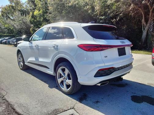 2025 Audi Q5 Premium Plus TFSI quattro S tronic