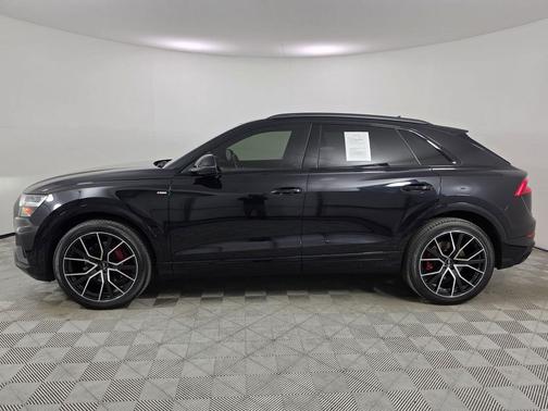 Orca Black Metallic 2020 Audi Q8 55 Premium Plus