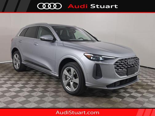 Florett Silver Metallic 2026 Audi Q5 Premium Plus TFSI quattro S tronic