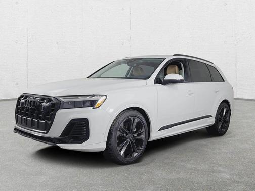 2026 Audi Q7 55 Premium Plus