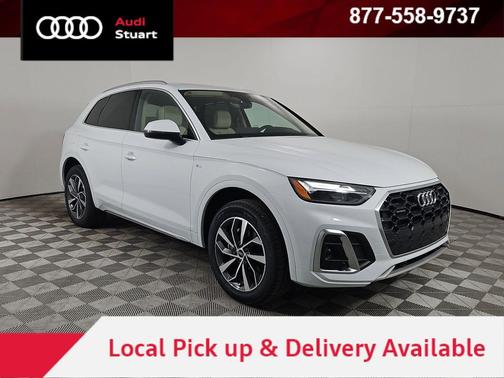 Glacier White Metallic 2023 Audi Q5 45 S line Premium Plus