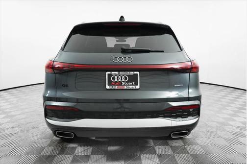 2025 Audi Q5 Premium Plus