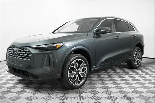 2025 Audi Q5 Premium Plus