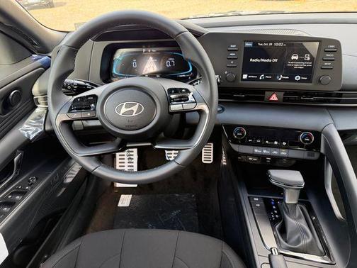 2026 Hyundai ELANTRA SEL