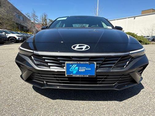 Black 2026 Hyundai ELANTRA SEL Sport