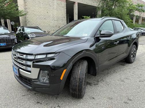 2025 Hyundai SANTA CRUZ SEL Activity