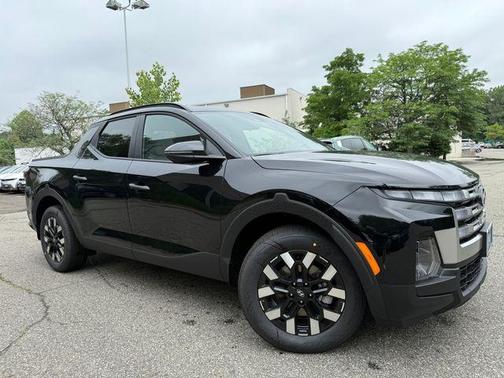 2025 Hyundai SANTA CRUZ SEL Activity