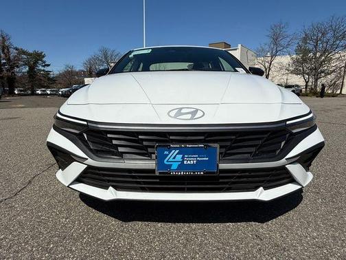 Serenity White Pearl 2026 Hyundai ELANTRA SEL Sport