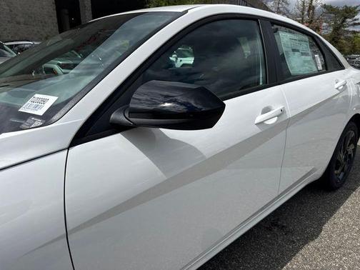 Serenity White Pearl 2026 Hyundai ELANTRA SEL Sport