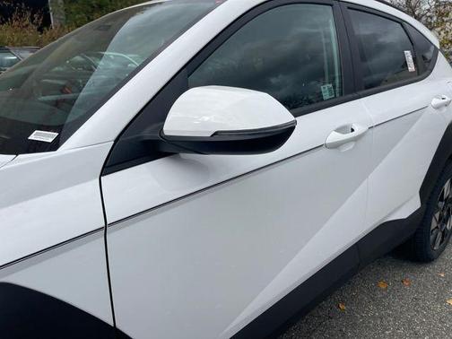 2025 Hyundai KONA SEL Convenience