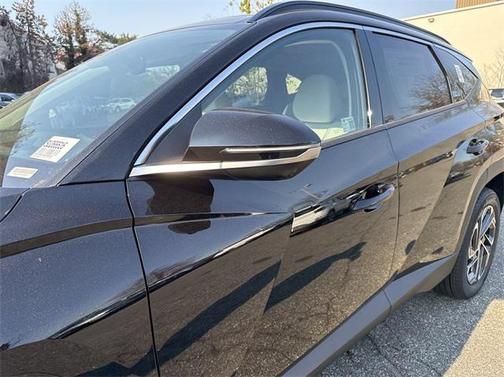 2025 Hyundai TUCSON Hybrid Limited