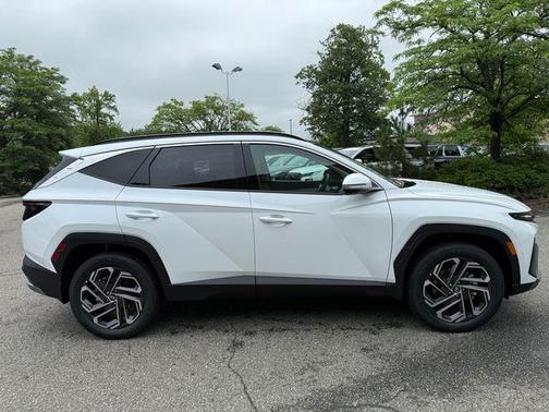 2025 Hyundai TUCSON Hybrid Limited