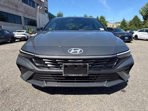 Ecotronic Gray 2026 Hyundai ELANTRA SEL Sport