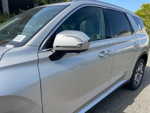 2025 Hyundai PALISADE SEL Premium