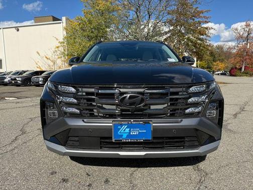 Phantom Black 2026 Hyundai TUCSON Limited
