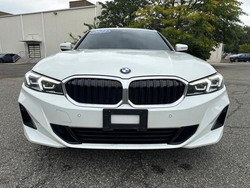 Alpine White 2023 BMW 330 i xDrive