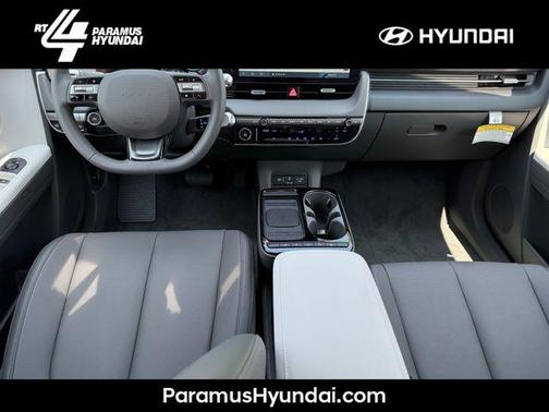 2025 Hyundai IONIQ 5 SEL