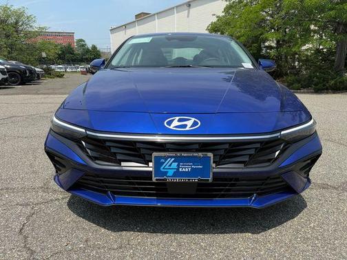 2025 Hyundai ELANTRA HEV Limited