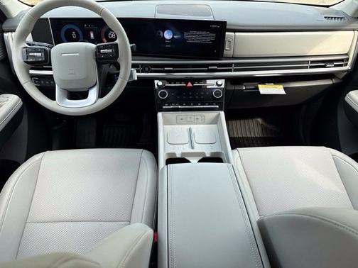Shimmering Silver Pearl 2025 Hyundai SANTA FE SEL