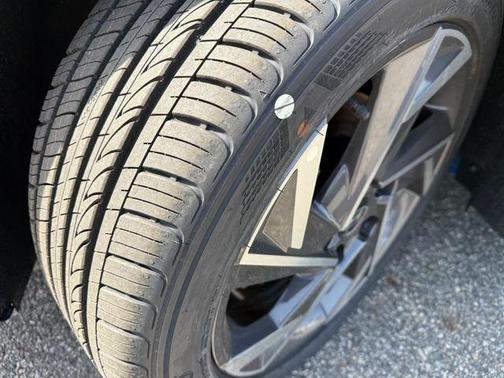 2026 Hyundai ELANTRA SEL