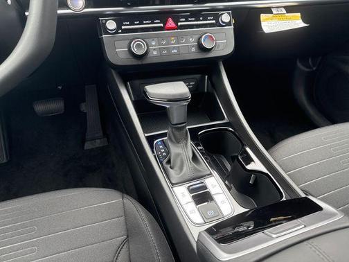 2025 Hyundai SANTA CRUZ SE
