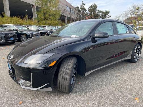 2025 Hyundai IONIQ 6 SEL