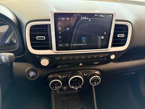 2025 Hyundai VENUE Limited