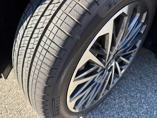 Abyss Black Pearl 2026 Hyundai PALISADE Calligraphy