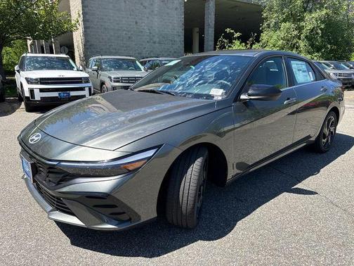 Amazon Gray 2026 Hyundai ELANTRA SEL SPORT PREMIUM