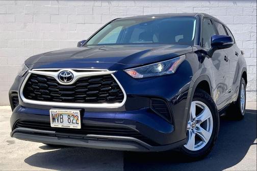 2023 Toyota Highlander LE