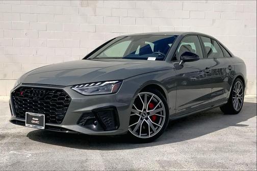 2023 Audi S4 Premium Plus TFSI quattro Tiptronic