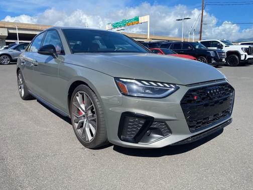 2023 Audi S4 Premium Plus TFSI quattro Tiptronic