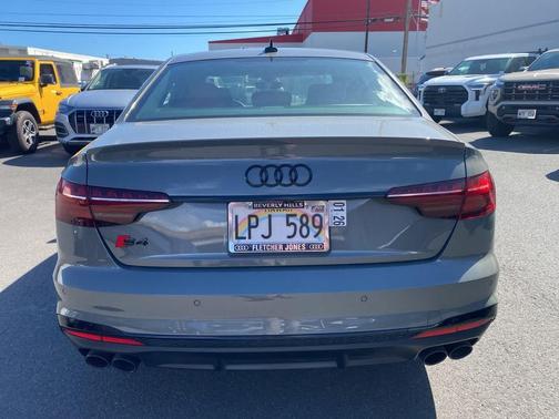 2023 Audi S4 Premium Plus TFSI quattro Tiptronic
