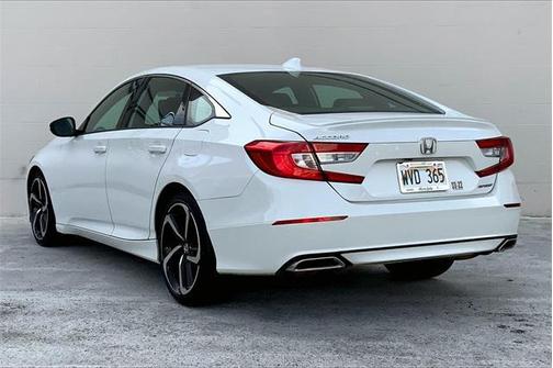 Platinum White Pearl 2018 Honda Accord Sport
